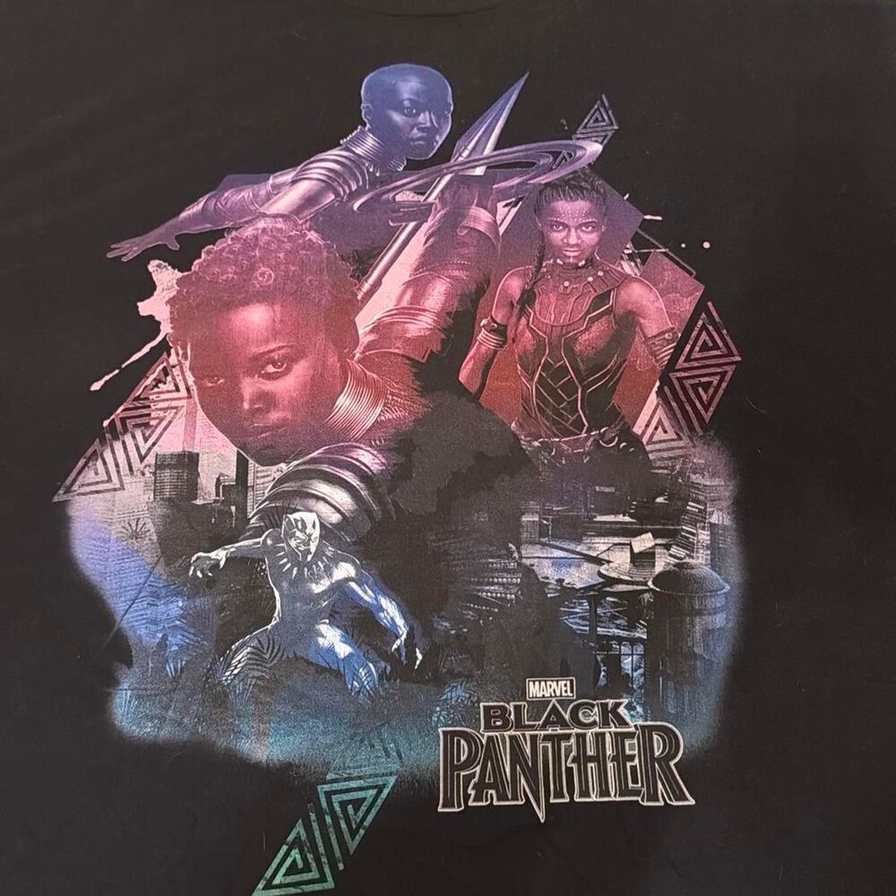 Marvel Men's Black T-shirt